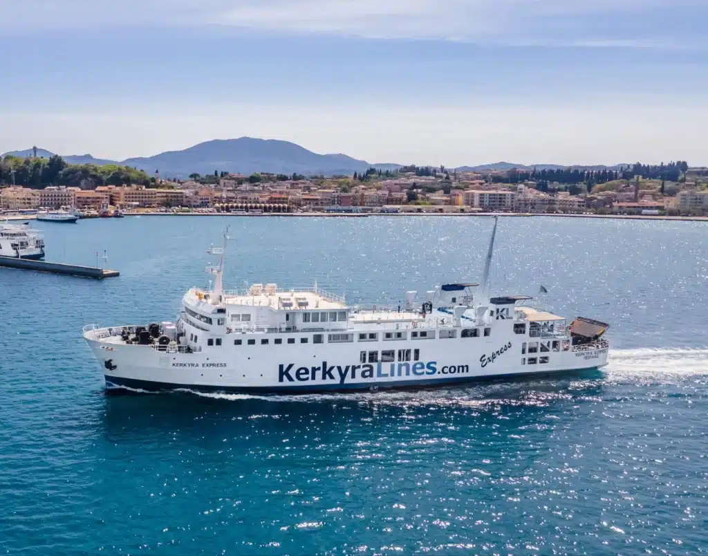 Kerkyra Lines ferry from Igoumenitsa to Corfu – fast connection to Kerkyra island Greece