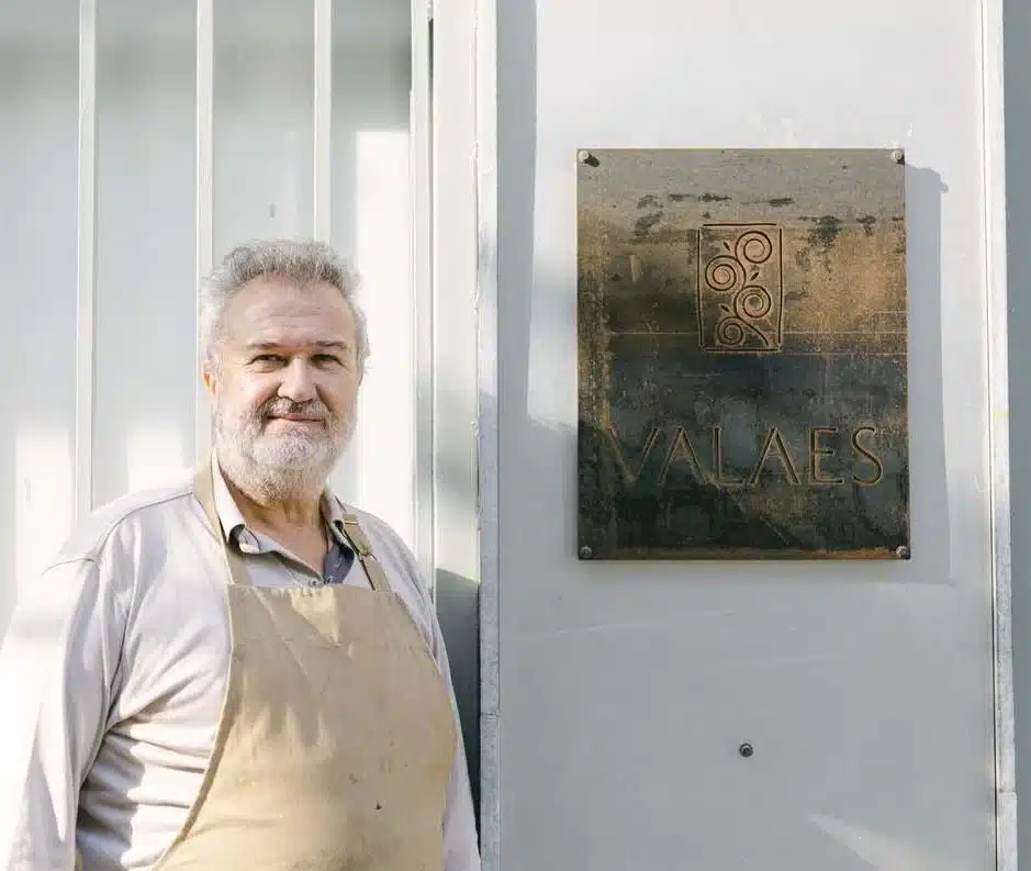 ortrait of sculptor Konstantinos Valaes (VALAES), Foiniki