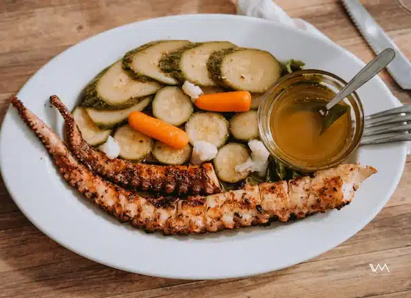 Charcoal-grilled octopus with fresh courgettes at Thalatta Thalatta, Plataria
