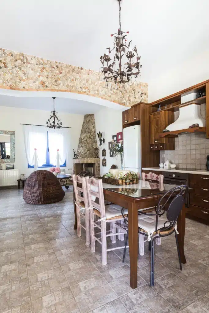 Dining area and fireplace at Casa di campagna